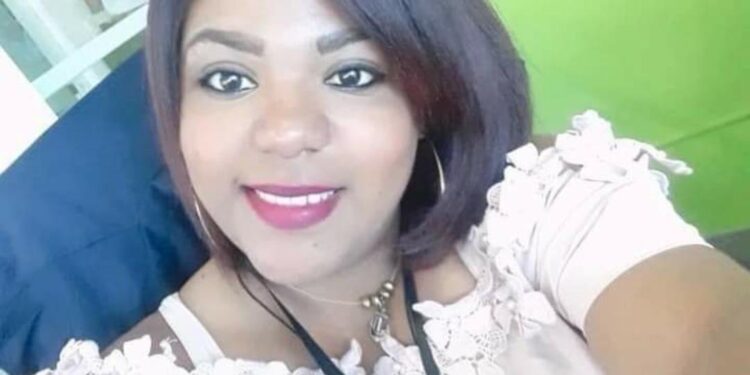 Muere segunda mujer atrapada bajo escombros de derrumbe en La Vega