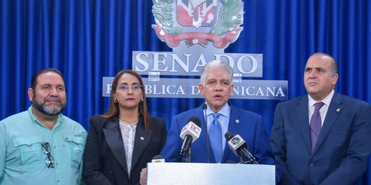 Presidente del Senado asegura harán modificaciones necesarias a Proyecto de Ley Trata de Personas para proteger soberanía nacional