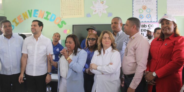 PROPEEP y Gobernación provincia Santo Domingo llevan programa de inclusión social “Primero Tú” a Pedro Brand