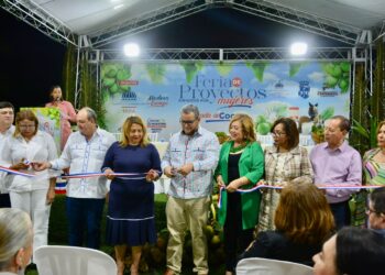FEDA inaugura primera feria Expo Mujer Consume lo Nuestro