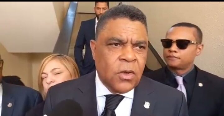Congresistas del PLD se declaran en luto por atentado a la democracia