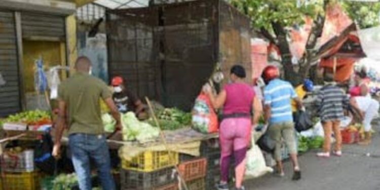 Vendedores en Pintura se quejan por posible traslado