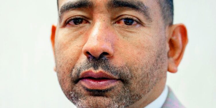 Piden a Nelson Gutiérrez aceptar candidatura a diputado PRM en SDN