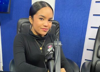 Editora deportiva Rosa Cuevas nominada a los premios “Micrófono de Oro 2023”