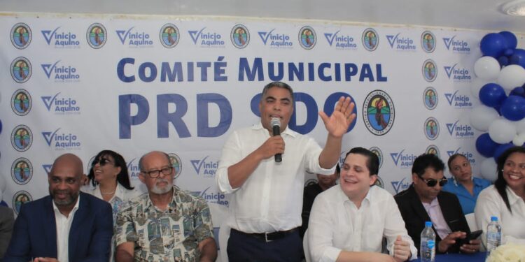 PRD en SDO juramenta presidente PRSC y parte de la dirección de ese partido