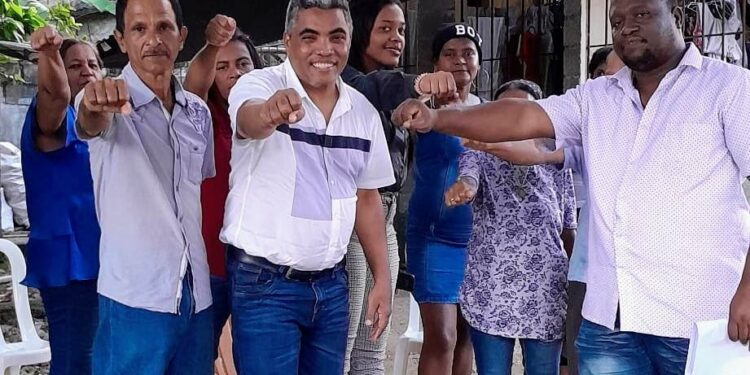 Candidato alcalde PRD desarrolla amplia agenda en Santo Domingo Oeste