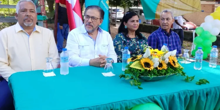 Lanzan tres candidaturas a regidores en SDE por Alianza País