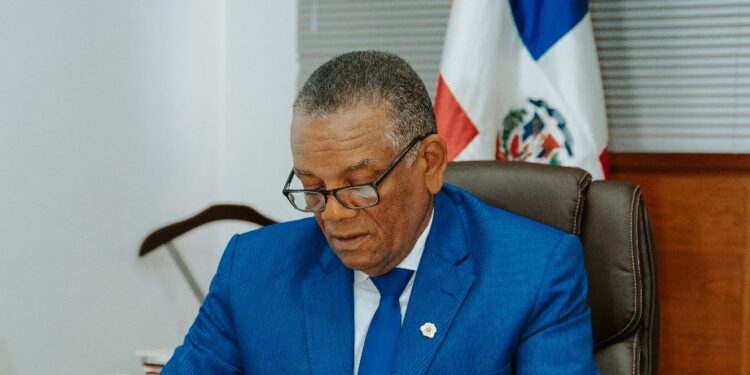 Migración explica haitiano que murió en celda no fue detenido ni estaba bajo la custodia de la institucion al momento de su deceso