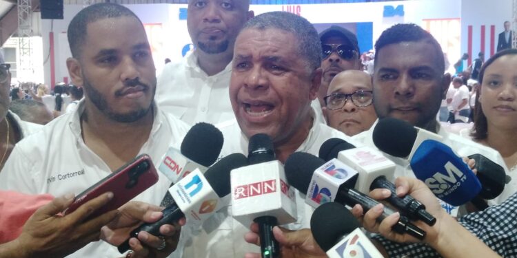 Virgilio Meran respalda repostulación del presidente Luis abinader