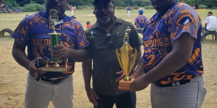 GoldQuest apoya deportes torneo softball con motivo a patronales  Sabaneta en San Juan