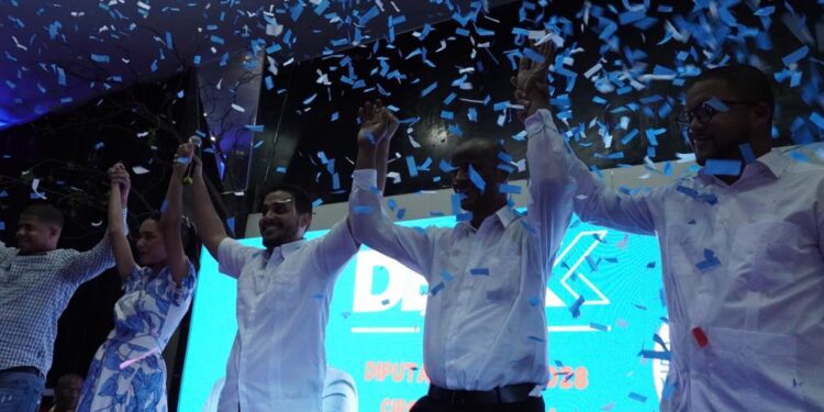 Proyecto Derik Báez: 4 precandidatos a regidores, unos 1600 votos y una regidora electa