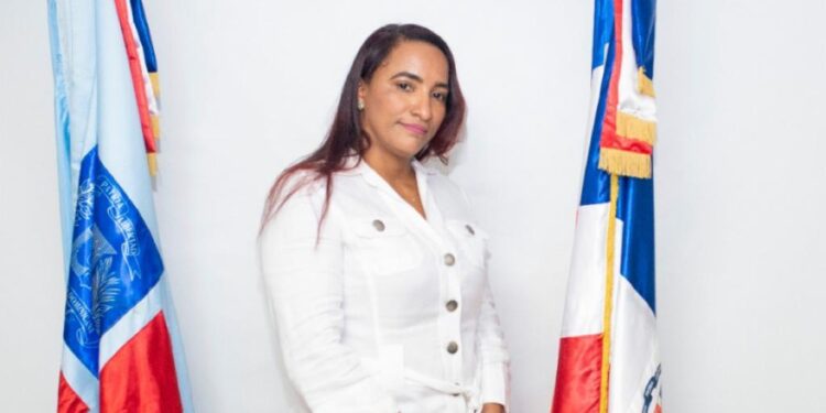 El Ministerio Educación designa a la profesora Mayelyn Almonte Directora General de Descentralización y participación comunitaria