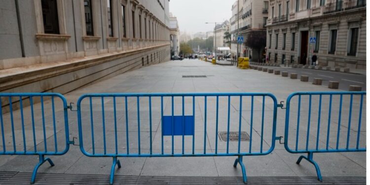 La Policía Nacional desplegará más de 1.600 agentes en la investidura de Pedro Sánchez