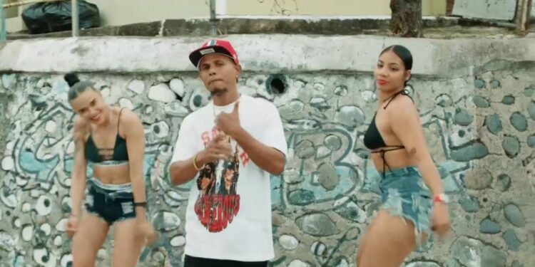 Video oficial NOKIAO, canta  Boato M. Dembow