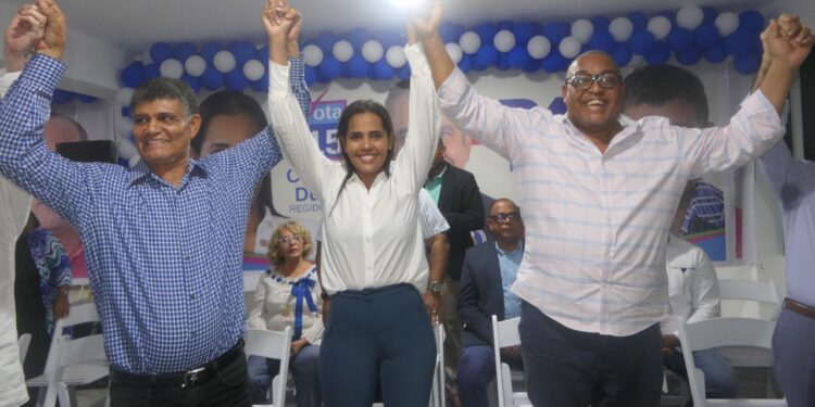 Carolina Duarte lanza su candidatura a regidora por el municipio SDO