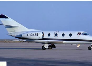 Se estrella un avión de pasajeros en Afganistán