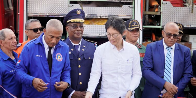 Embajada del Japón doma unidad de Rescate a Brigada Técnica en Emergencias y Desastre  SDE