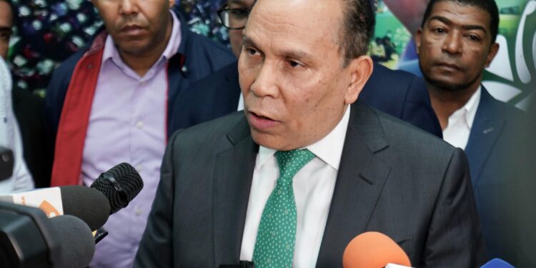 “Nadie puede obligar al periodista a revelar su fuente, ni siquiera el Ministerio Público”, afirma el exprocurador Radhamés Jiménez.