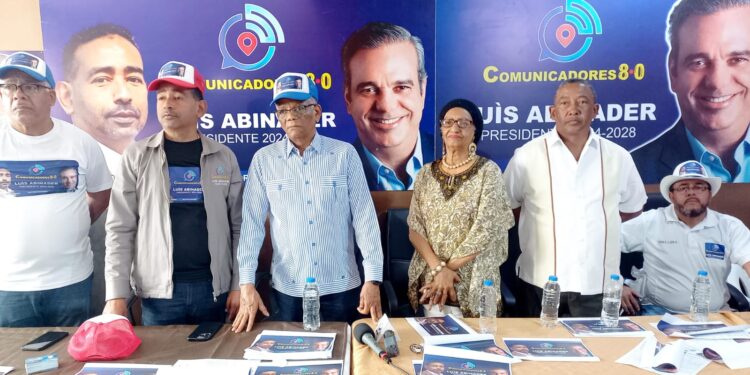 Venancio Alcántara llama a votar por Carolina Mejía, Danilo Sánchez, los candidatos del PRM y aliados