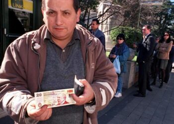 Cómo funciona el Bocade, la cuasimoneda con la que una provincia de Argentina desafía el “déficit cero” del presidente Javier Milei