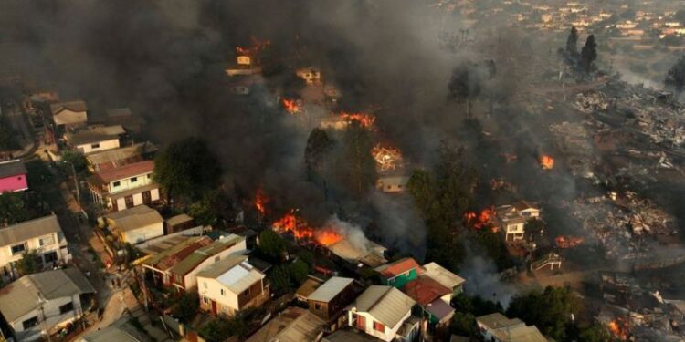 “El número de víctimas de seguro va a aumentar”, el desastre en Chile por los incendios que dejaron decenas de muertos en el centro del país
