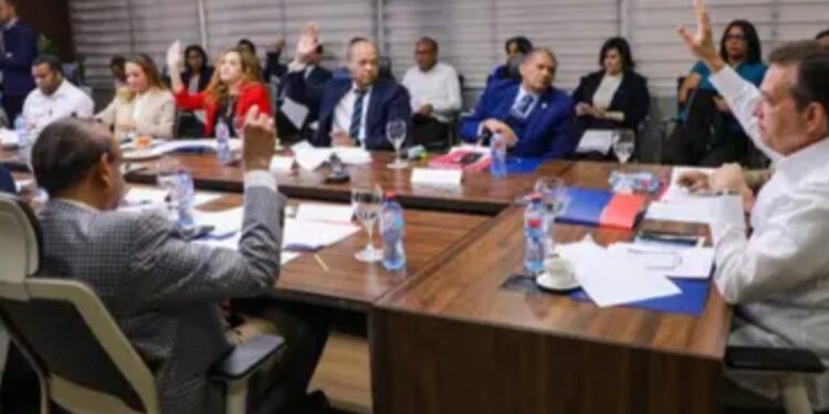 Consejo Zonas Francas aprueba en su primera sesión del 2024, la instalación de 10 nuevas empresas en zonas francas que generarán 636 empleos directos