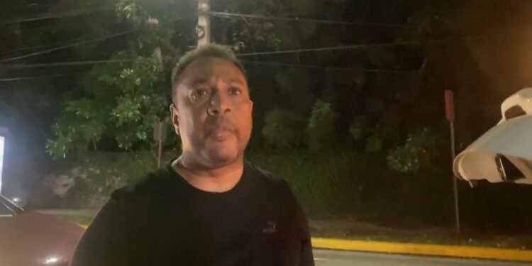 Denuncian, varios dirigentes de FUPU fueron detenidos gravando en Palacio Nacional
