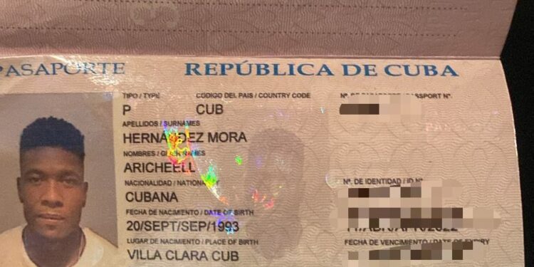 Futbolista Cubano detenido por Migración transitaba sin documentaciones según la institución  y tras ser depurado estaban vencidos sus papeles