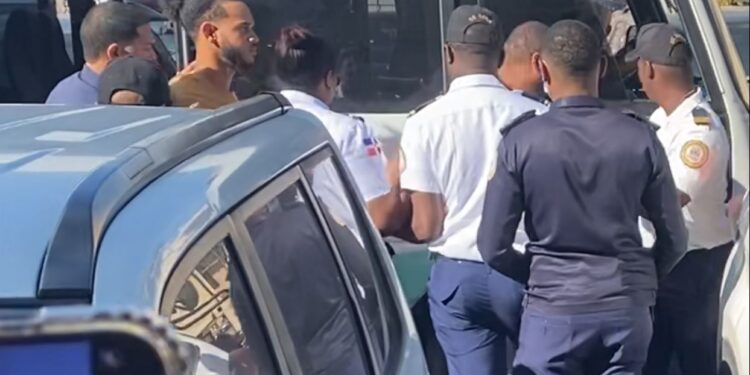 Conocen medidad de coerción acusados de asesinar a joven Paula Santana en Zona Franca