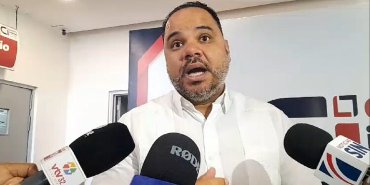 Hay que analizar estratégica mente crisis Haití, para evitar posible impacto negativo para RD, exhorta defensor del pueblo