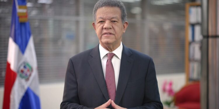 Leonel insta al gobierno rechazar se instalen campos de refugiados haitianos en RD