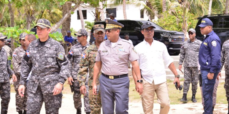 Director general PN elogia comportamiento ciudadano en asueto de Semana Santa