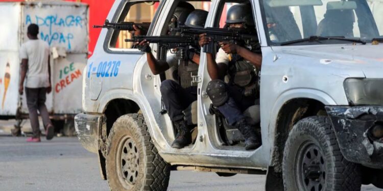 En Haití, hombres armados atacan Palacio Nacional