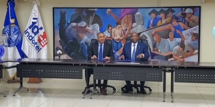 UASD e INDOTEL desarrollarán proyecto de transformación digital