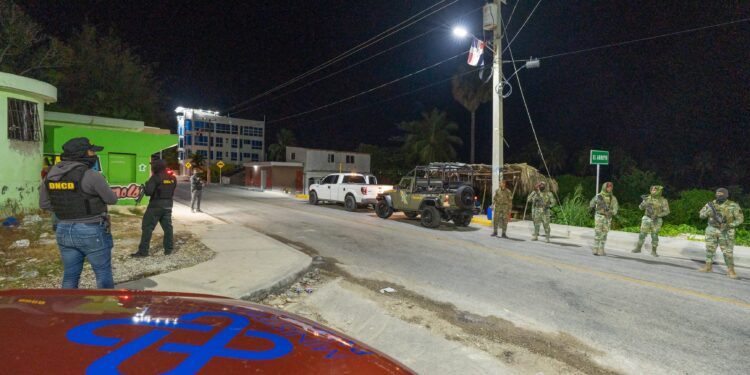 Ministerio Público y DNCD ponen en marcha&nbsp; Fase II de Operación Caimán, por aire, mar y tierra en contra de varias de estructuras de narcotráfico que operan la Región Sur