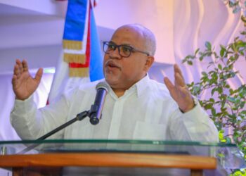 Emprendedores de Santo Domingo Este reciben apoyo de 45 millones de pesos en créditos de Promipyme