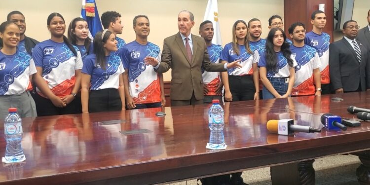 MESCYT Rechazan paro de docencia realizado por ADP