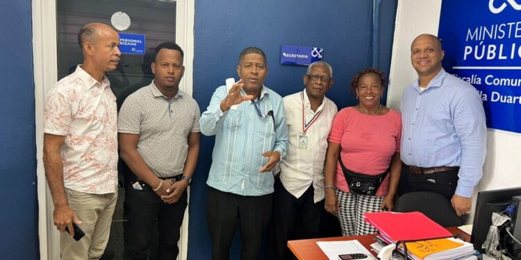 Periodistas, comunicadores y dirigentes comunitarios despiden al magistrado fiscal Nelson Beltre