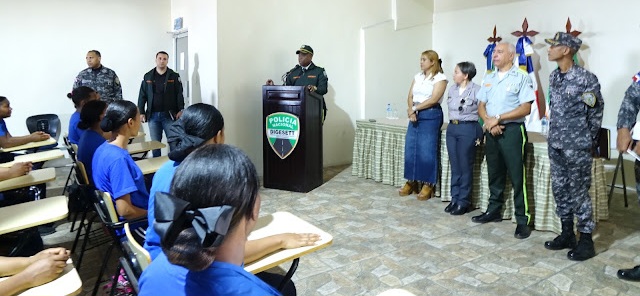 DIGESETT recibe 150 jóvenes formados para trabajar como Auxiliares de Tránsito