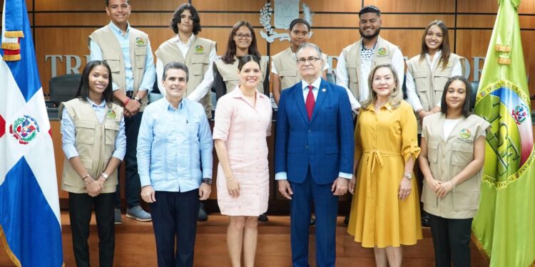 TSE lanza el programa “Enséname a Trabajar” por tercer año consecutivo