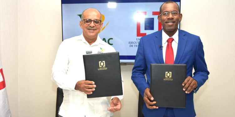 Titulación de Terrenos y Embellecimiento de Carreteras acuerdan titular y regular bienes estatales