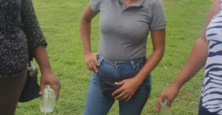 Familiares solicitan ayuda en búsqueda de una joven desaparición