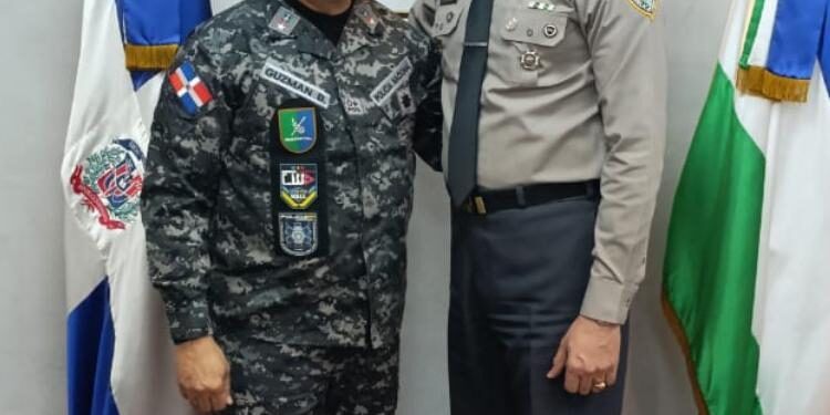 Felicitan a coronel Ariza Liberato