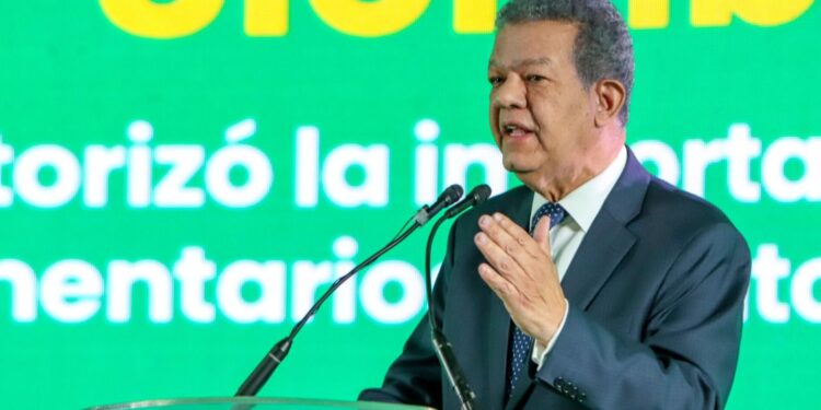Leonel Fernández retoma “La Voz Del Pueblo” este lunes 16 a las 11:00 a.m.