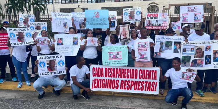 Familiares de varios desaparecidos piden mayor empeño de las autorisades para dar con su paradero