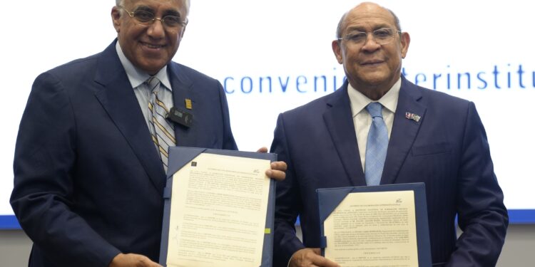 INFOTEP y el Centro Caribe Sport capacitarán entrenadores, dirigentes y cronistas deportivos de CA y El Caribe