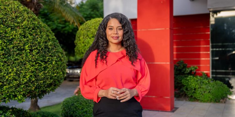 Editora deportiva de RNN Yohanna Núñez presenta antesala “Bola Rápida”