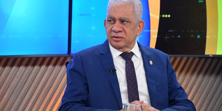 Presidente del Senado anuncia institución iniciará amplio proceso de actualización de leyes pendientes