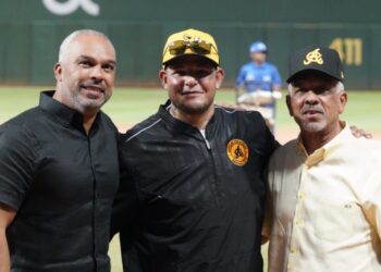 Fanáticos aguiluchos rechazan declaraciones de Franklin Mirabal contra Yadier Molina