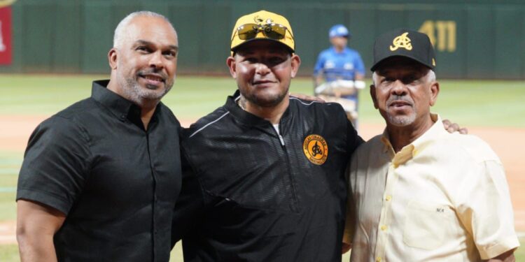 Fanáticos aguiluchos rechazan declaraciones de Franklin Mirabal contra Yadier Molina